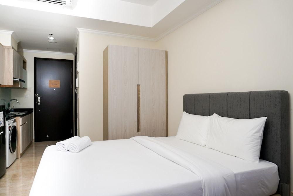 Trendy Studio at Menteng Park Apartment Featured Image