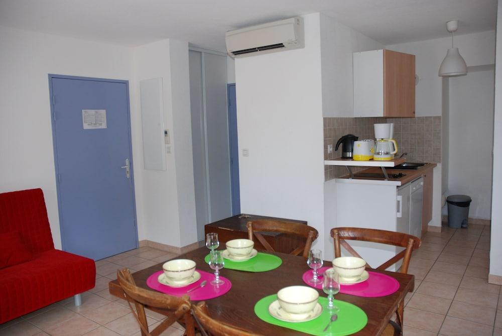 فندق يوزيس أبارت