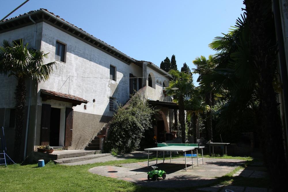 Albergo Montechiari Exterior