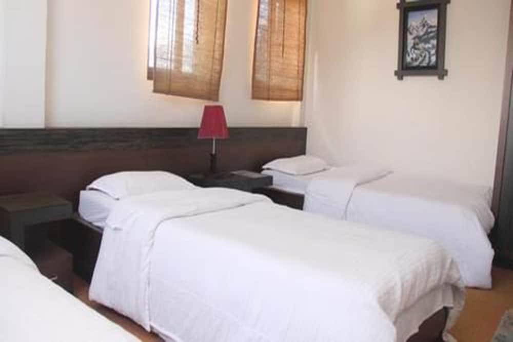 Bhadgaon Guest House Room