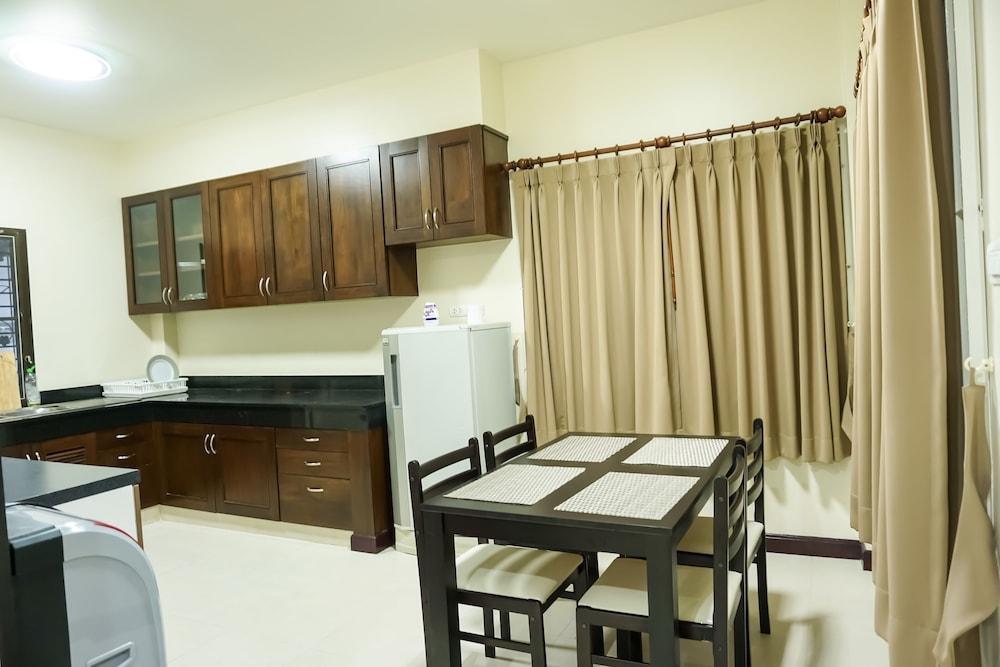 فاميلي فيلا إيونا ويذ برايفت بول تفاصيل الفندق من الداخل