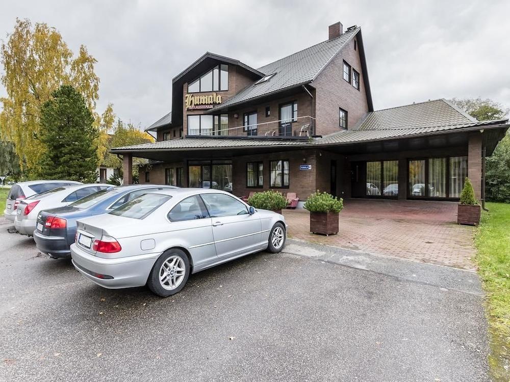 هومالا جيست هاوس