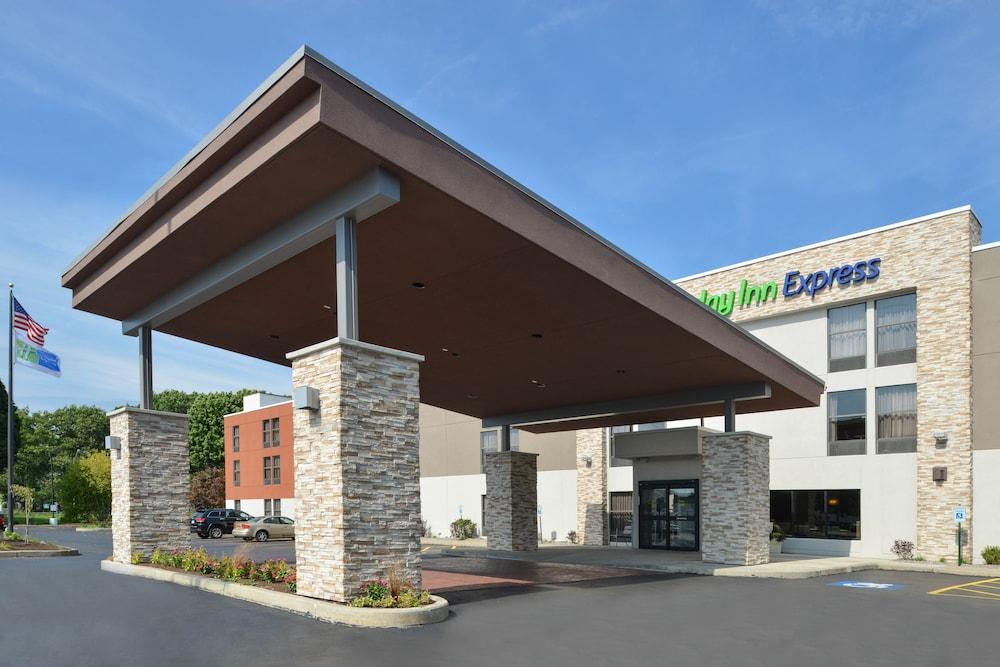 Holiday Inn Express Olean by IHG Exterior