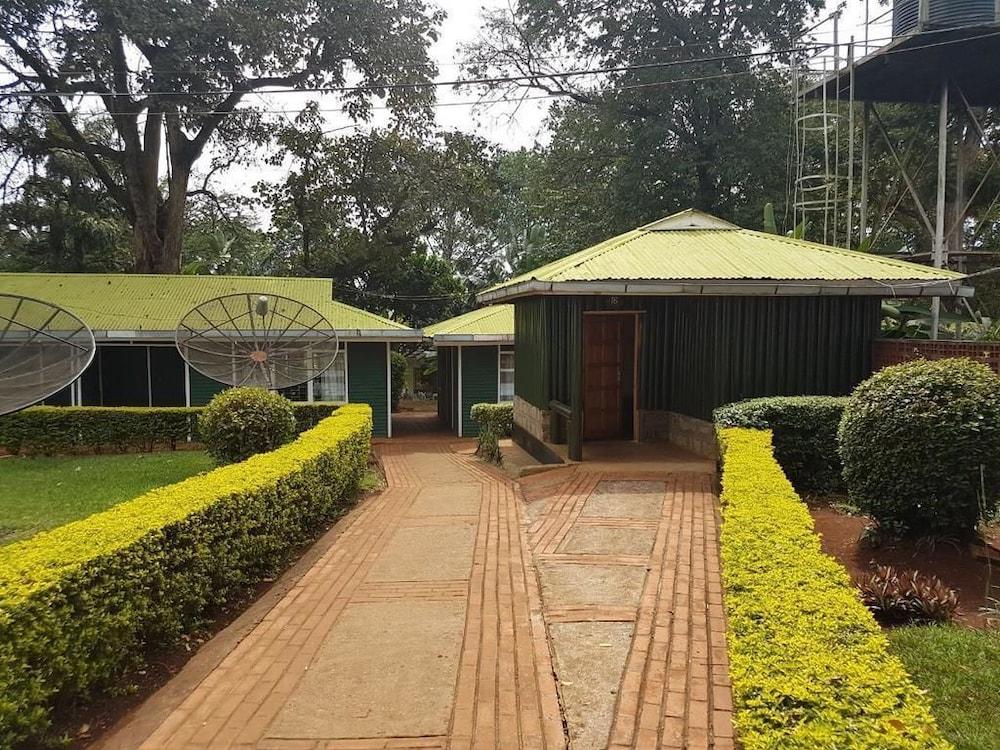 آيزاك والتون هوتل المنطقة المحيطة بالمنشأة