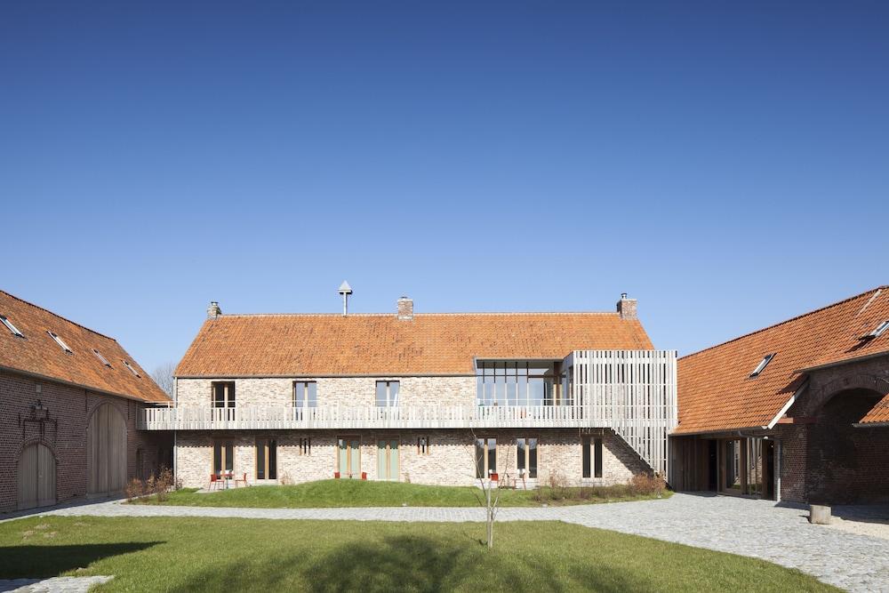 بد آند بريكفاست دي دويدزوند