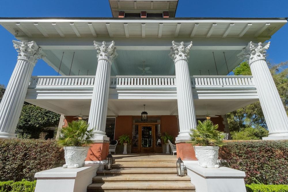 هيرلونج مانشن بد آند بريكفاست المنطقة الخارجية