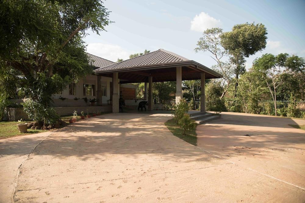 Sungreen Resort Exterior