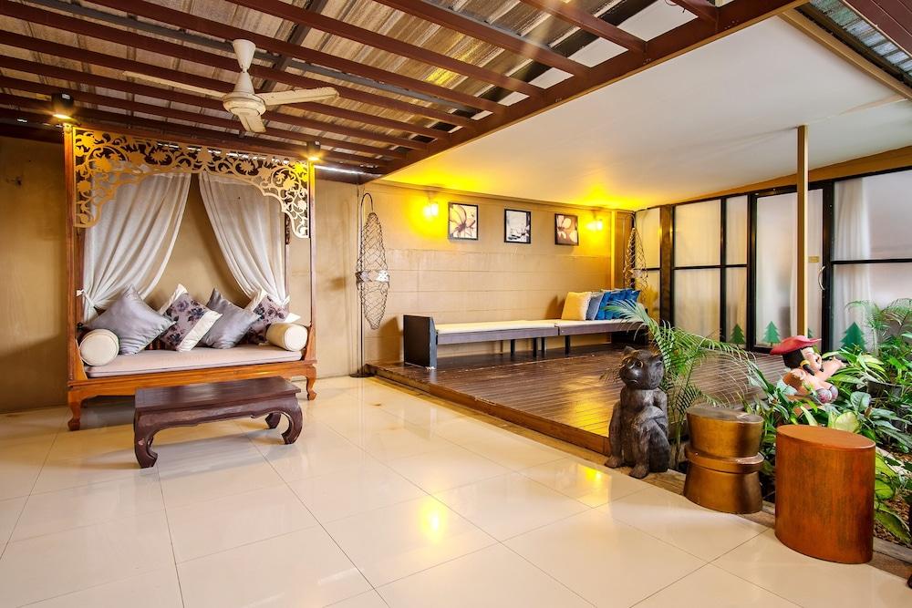 نايانج بيتش هوتل منطقة الجلوس في الردهة