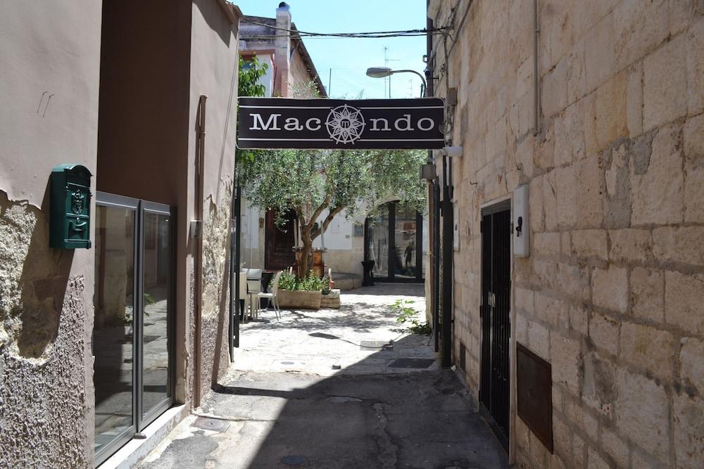 Corte Cairoli B&B and Suite Exterior