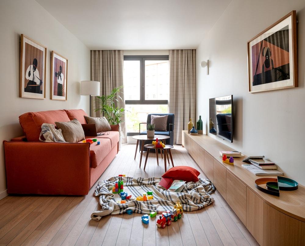 أبارتهوتل ليبير فيتوريا