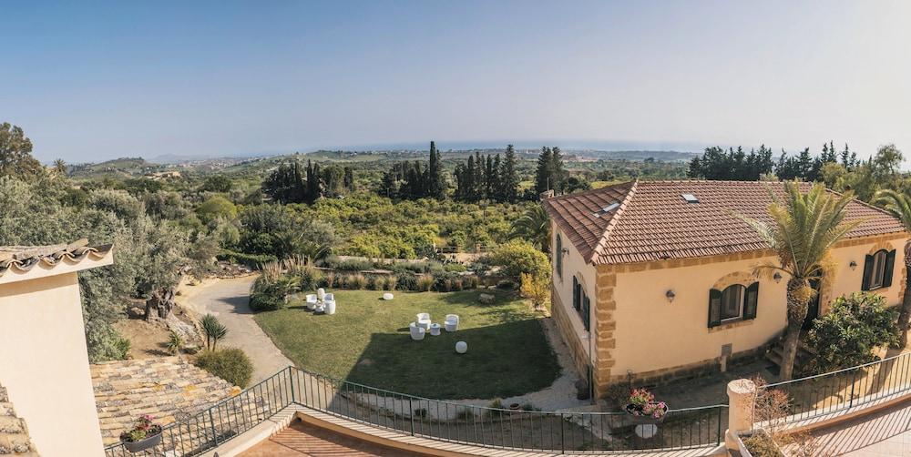 فيلا لا لوميا بد آند بريكفاست سويتس آند أبارتمنتس