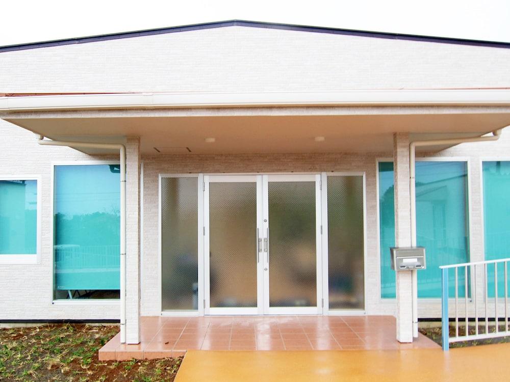 Rich Reson Ishigaki Exterior