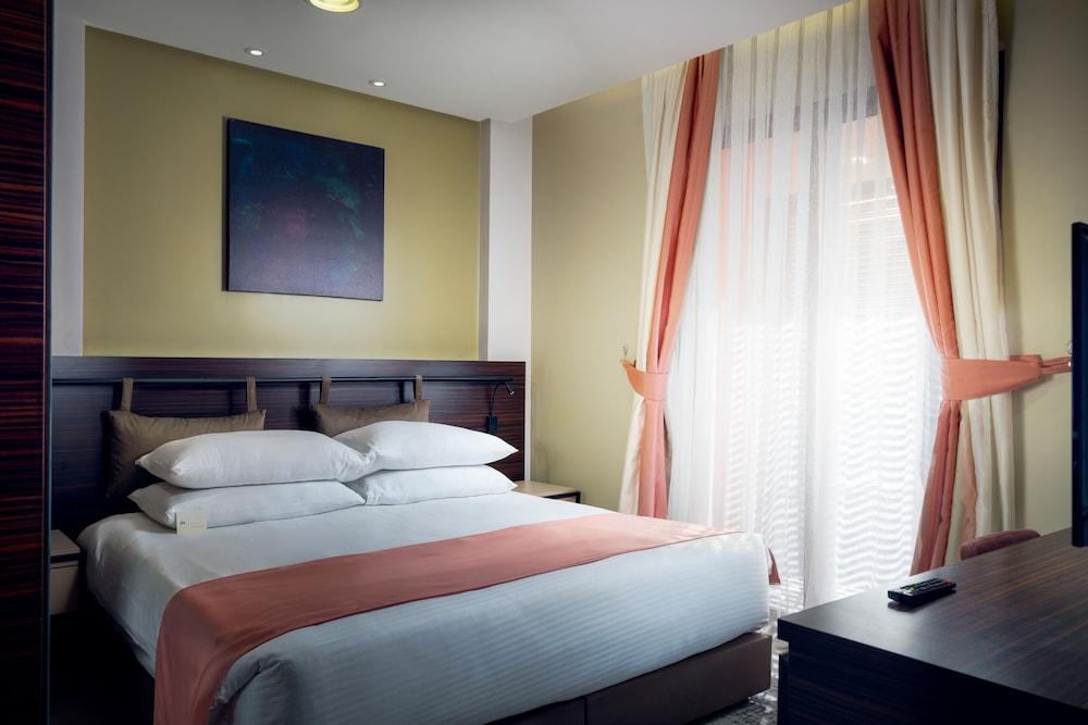 تايم ريزيدنس الدمام غرفة