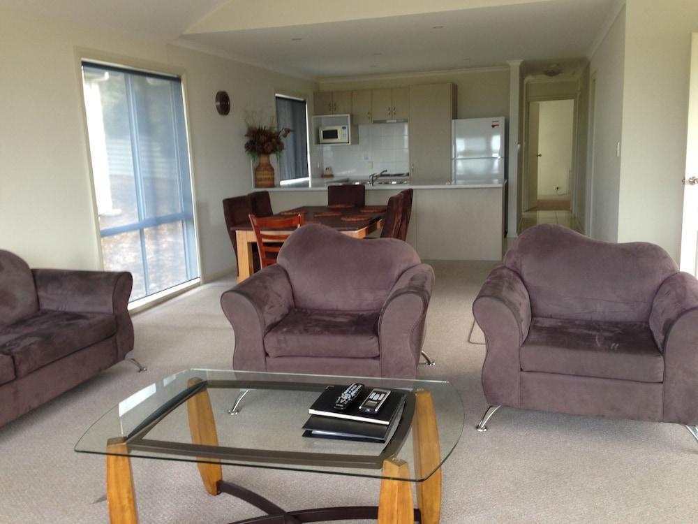 Kangaroo Island Bayview Villas Living Area