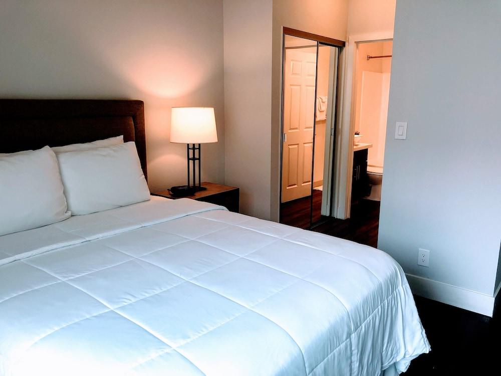 ويست وود لوس أنجلوس إكزكيوتيف رينتالز غرفة