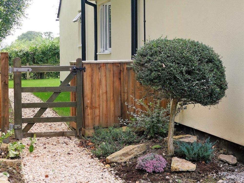 The Willows Accommodation Exterior
