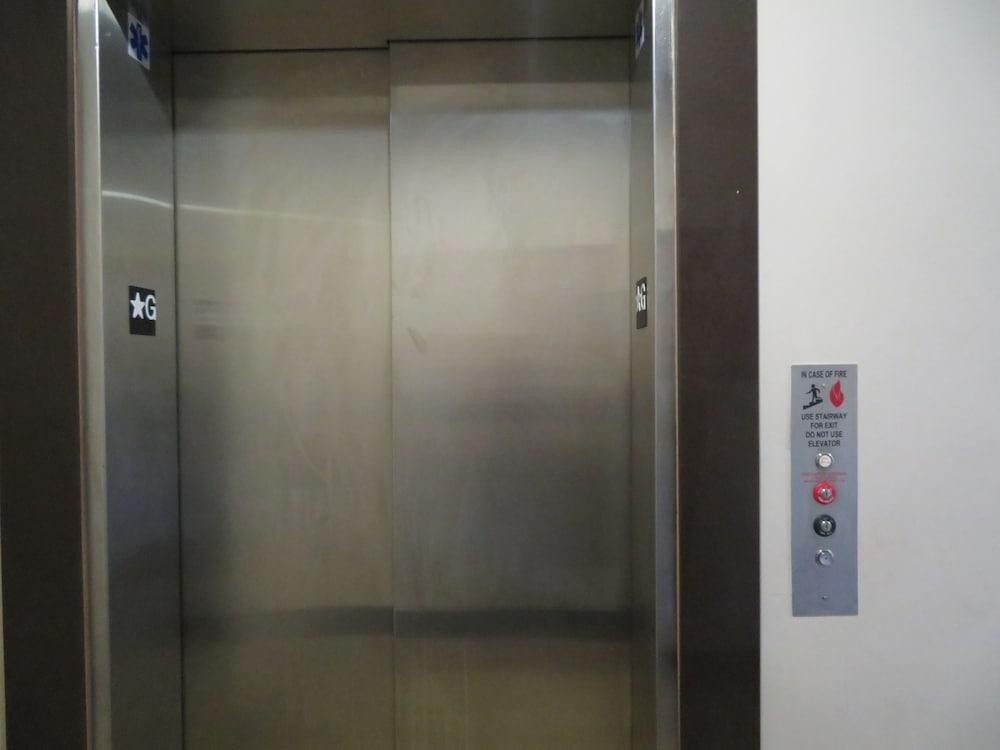 2 بد 2 باث إن ستوديو سيتي الردهة