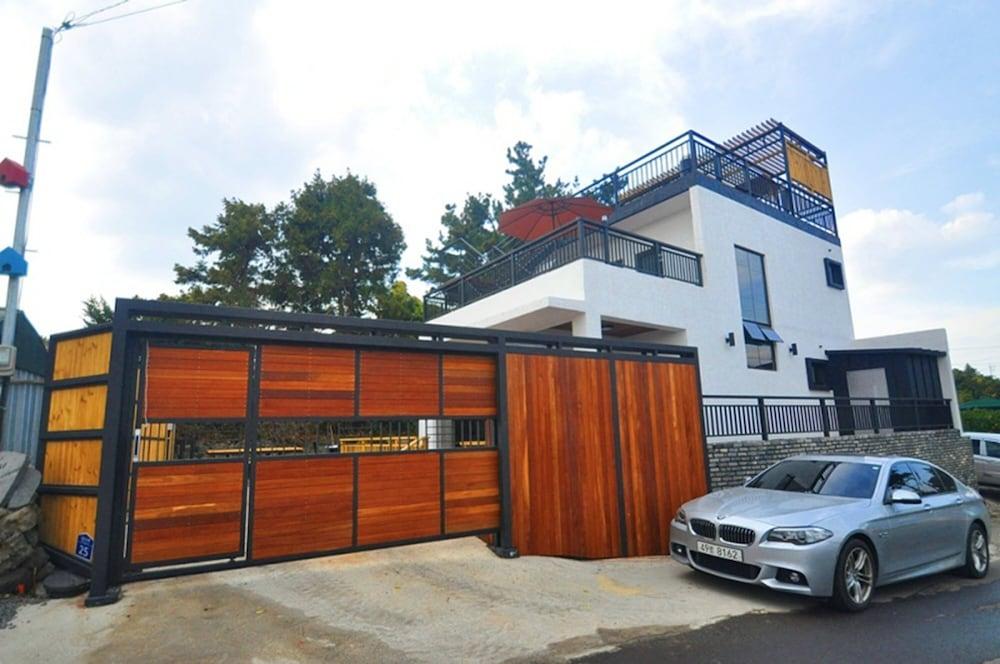 Nonil So Pension
