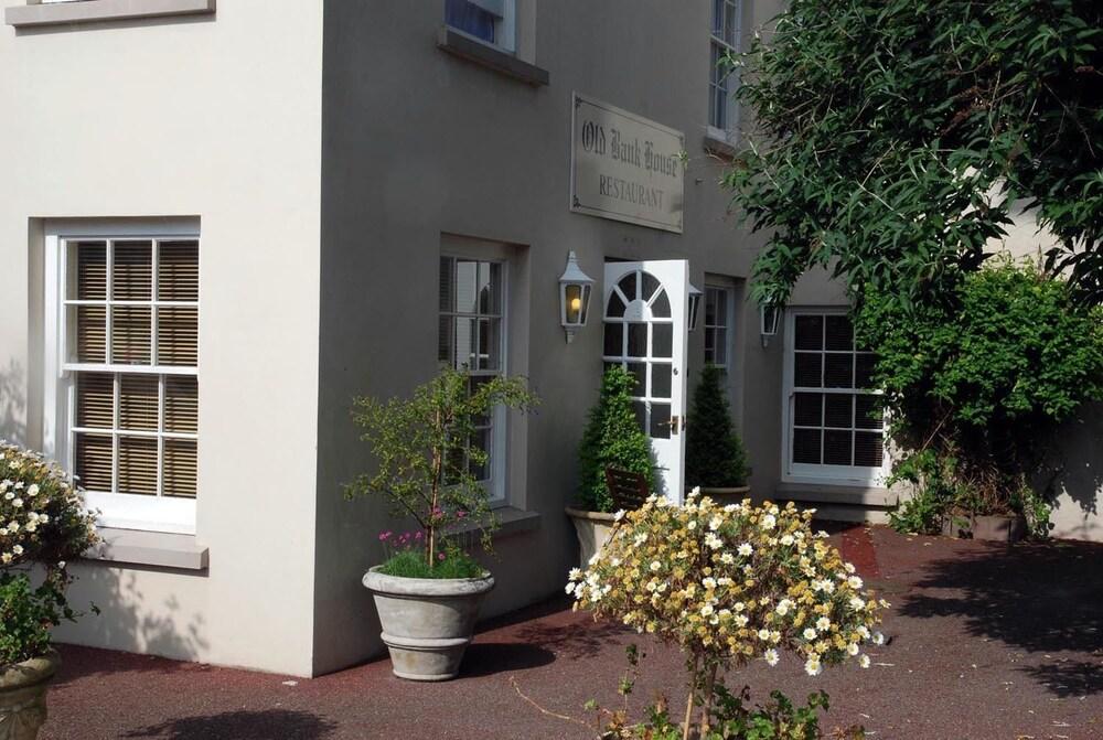 أولد بانك هاوس هوتل مدخل الفندق