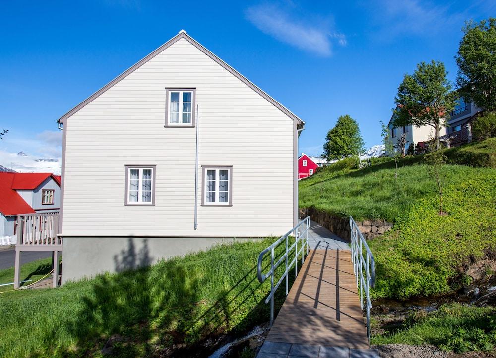 Fosshotel Eastfjords Exterior
