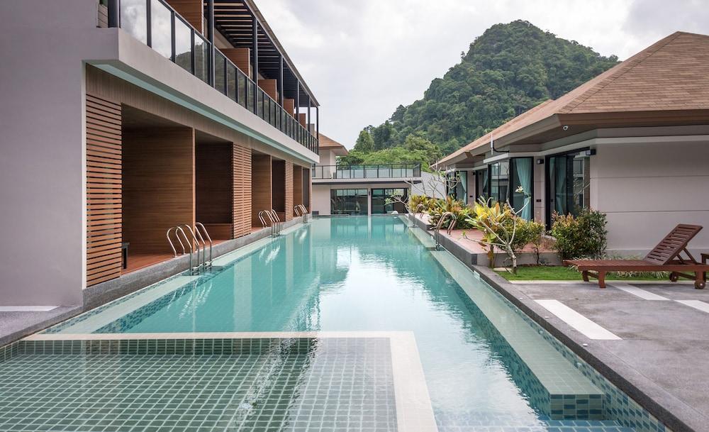 Chermantra Aonang Resort and Pool Suite Exterior
