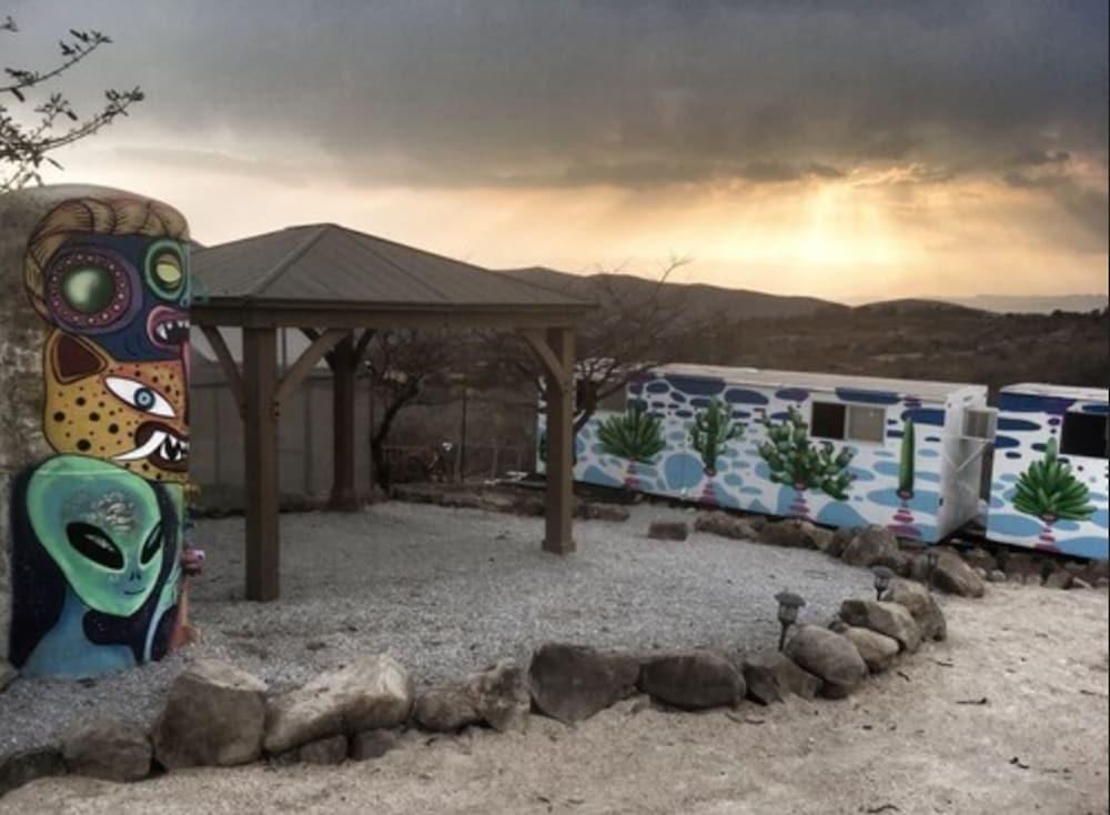 Tendo Glamping Lobby