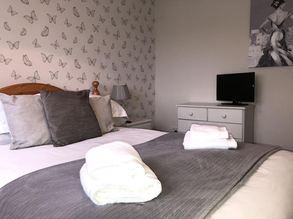 Bewick Crescent Serviced Accomodation Room