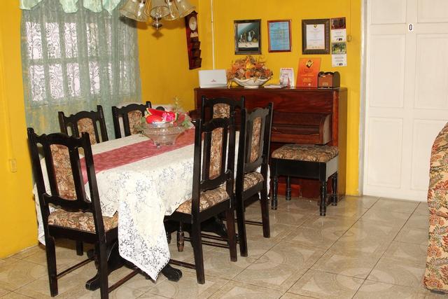 Villa Shalom Guest House