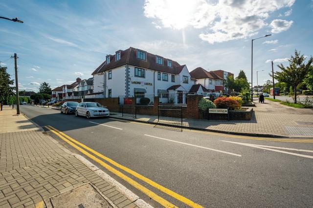 ذا برينت هوتل