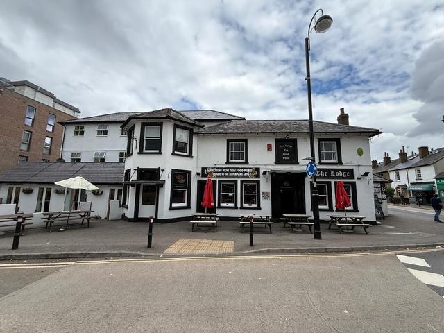 OYO The Watermans Arms Hersham