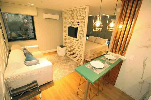 تريس دي جولهو فلاتس - جاردنز