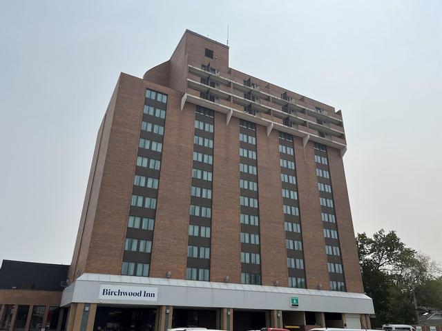 بيرشوود إن، بي دبليو بريميير كوليكشن