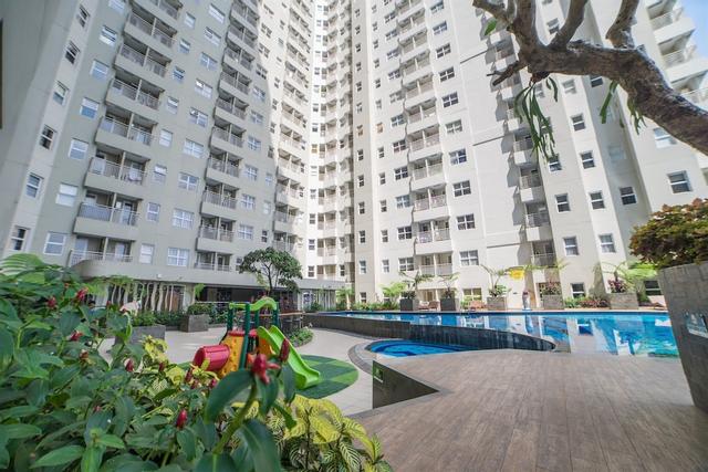 Spacious Corner 2Br Apartment At Parahyangan Residence