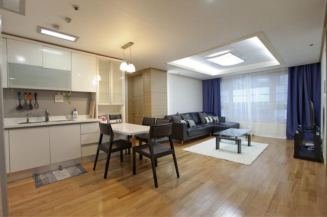 سامسونج جاليريا 1