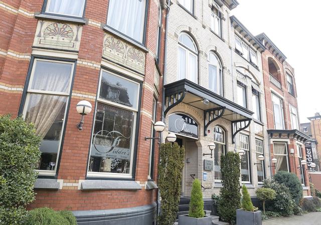 هوتل فيدر - باتريكس ويسكيبار