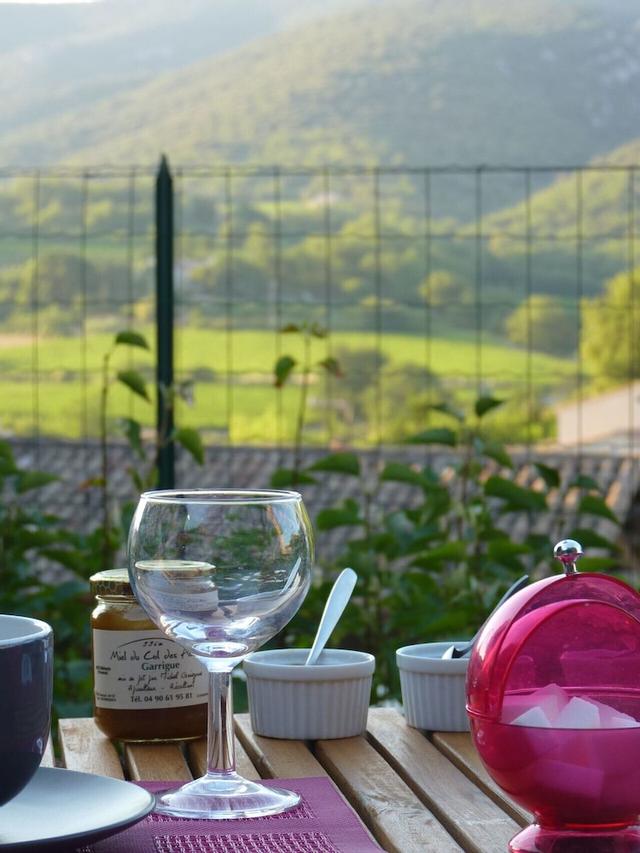 فيس أو لافوير