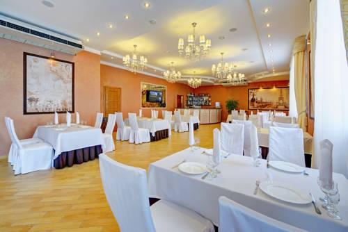 Sq Hotel