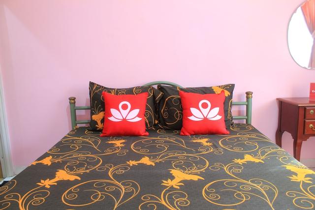 ZEN Rooms Cendana Mulia Pajajaran