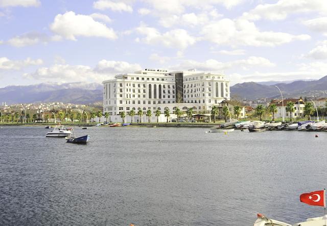 ويلبورن لكشري هوتل