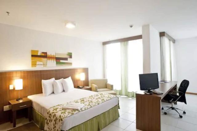 نوبيل سويتس مونيومينتال