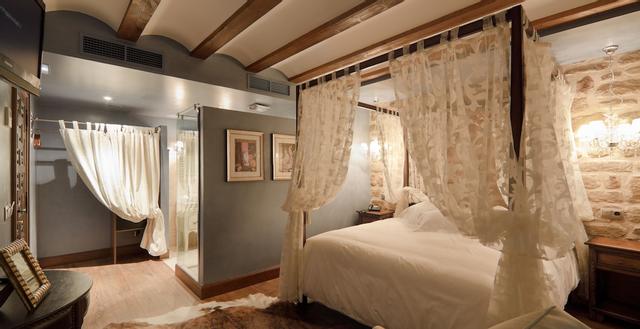 هوسبيديريا دي لوس بارايس