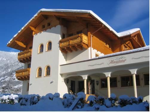 Landhaus & Appartementhaus Haussteiner