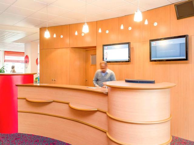 إيبيس ميتز سنتر كاثيدرال