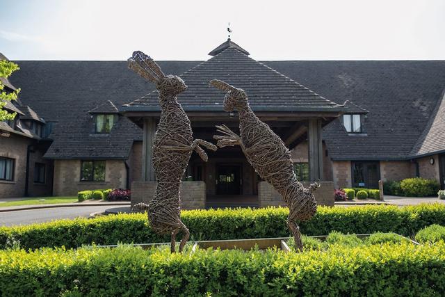 كيتيرينج بارك إن آند سبا